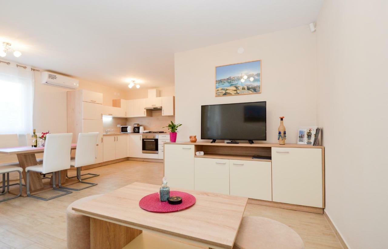 Apartament Mit- Mir Fondole