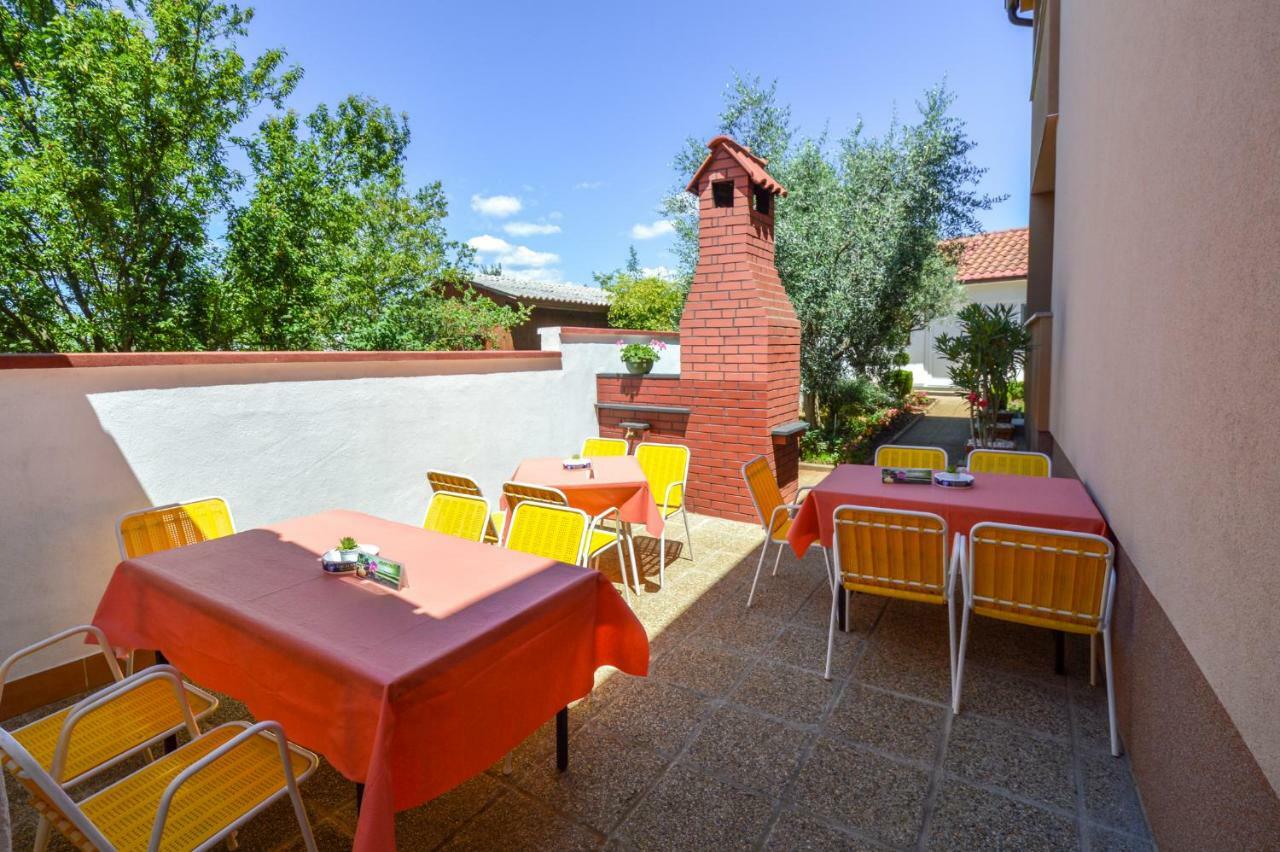 Mit- Mir Appartement